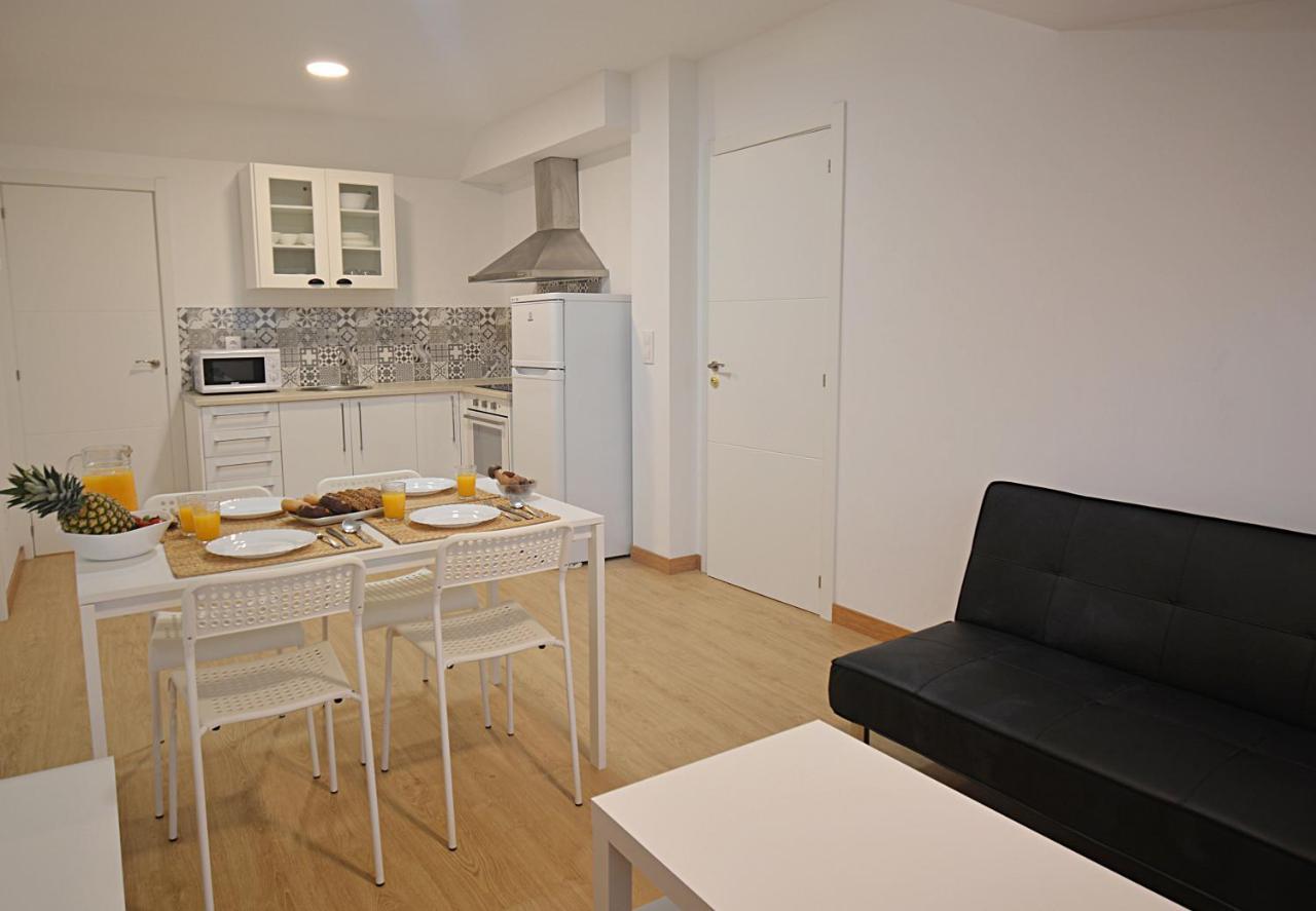Apartamentos Playa Area Grande San Vicente do Grove Kültér fotó