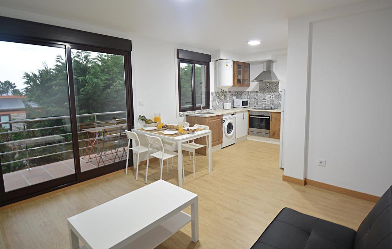 Apartamentos Playa Area Grande San Vicente do Grove Kültér fotó